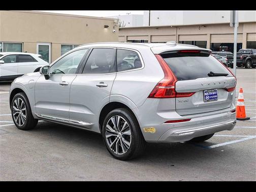 2022 Volvo XC60 Recharge Plug-In Hybrid T8 Inscription Expression Extended Range