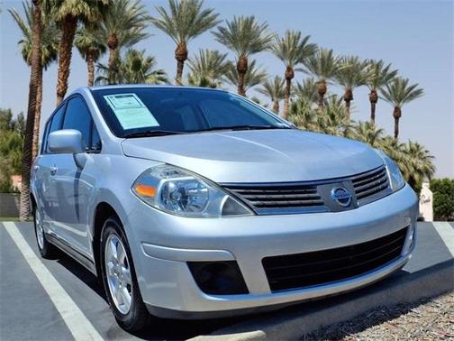2008 Nissan Versa SL