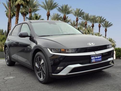 2025 Hyundai IONIQ 5 SE