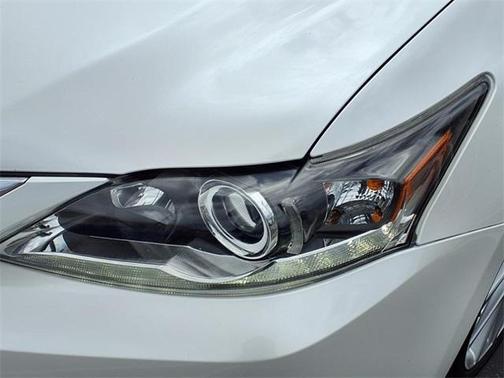 2015 Lexus CT 200h Base