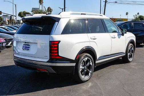 Pearl 2027 Hyundai PALISADE Limited