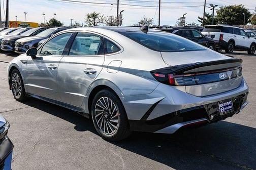 2026 Hyundai SONATA Hybrid Limited