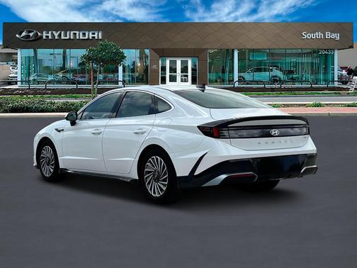 2025 Hyundai SONATA Hybrid SEL