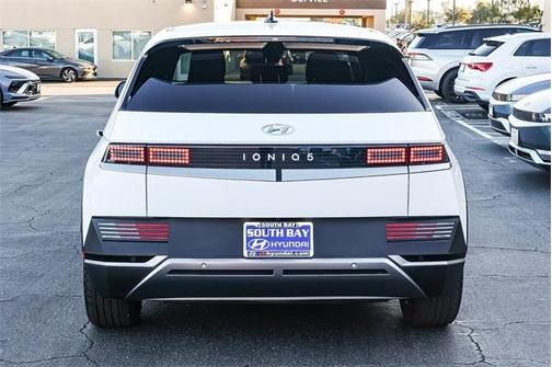 2024 Hyundai IONIQ 5 SEL