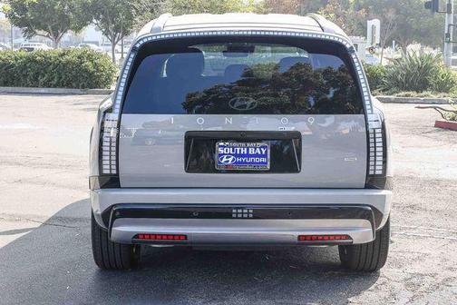 Cyber Gray 2026 Hyundai IONIQ 9 SEL