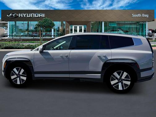 Cyber Gray 2026 Hyundai IONIQ 9 SEL