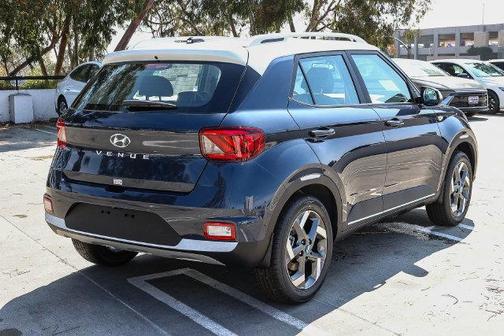 Denim 2026 Hyundai VENUE SEL