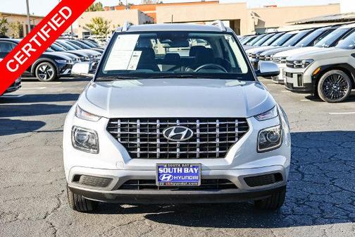 Shimmering Silver 2025 Hyundai VENUE SEL