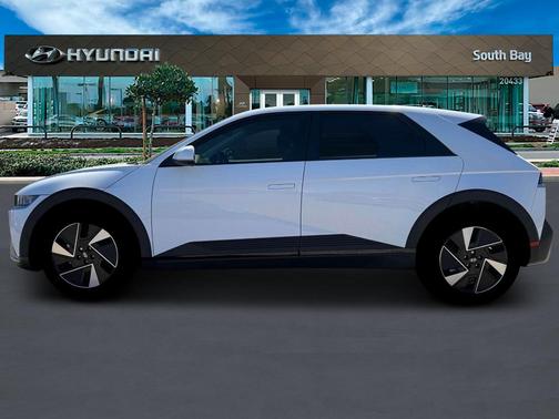2025 Hyundai IONIQ 5 SE