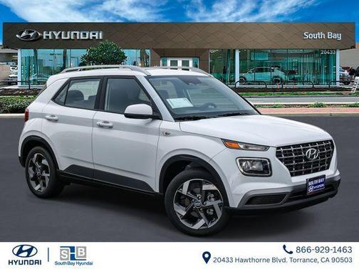 Lunar White 2026 Hyundai VENUE SEL