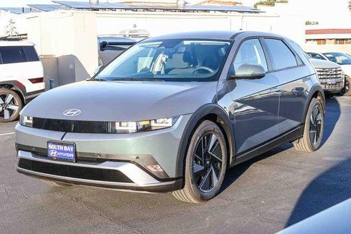 2026 Hyundai IONIQ 5 SE