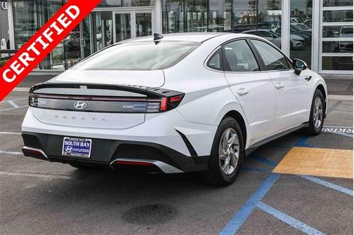 2025 Hyundai SONATA SE