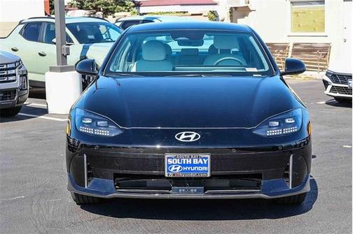 2025 Hyundai IONIQ 6 SEL