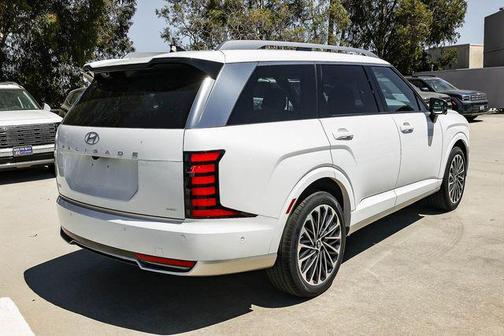 Pearl 2026 Hyundai Palisade Hybrid Calligraphy