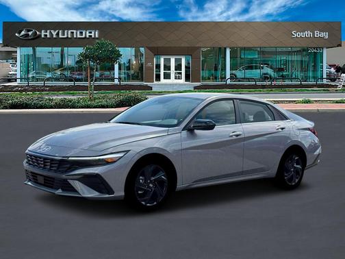 2026 Hyundai ELANTRA SEL