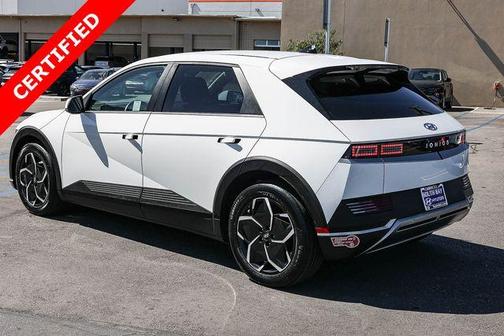 2024 Hyundai IONIQ 5 SEL