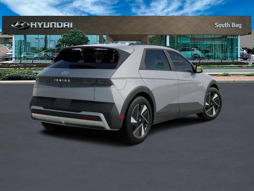 2025 Hyundai IONIQ 5 SEL