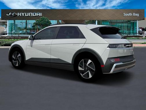 2025 Hyundai IONIQ 5 SEL