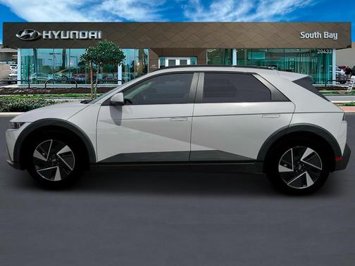 2025 Hyundai IONIQ 5 SEL