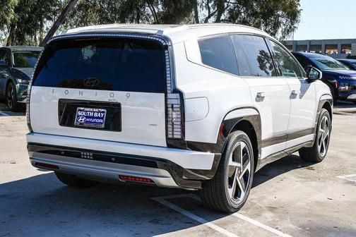 Snow White Pearl 2026 Hyundai IONIQ 9 Performance Limited