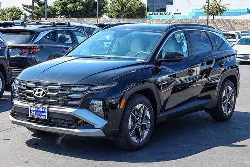 Phantom Black 2026 Hyundai TUCSON SEL