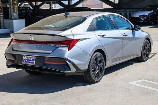 Metal 2026 Hyundai ELANTRA SEL SPORT PREMIUM