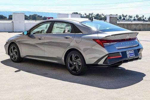 Metal 2026 Hyundai ELANTRA SEL SPORT PREMIUM