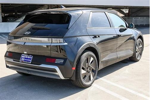 2026 Hyundai IONIQ 5 SE