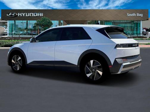 2025 Hyundai IONIQ 5 SE