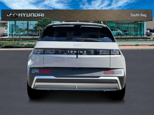 2025 Hyundai IONIQ 5 SEL