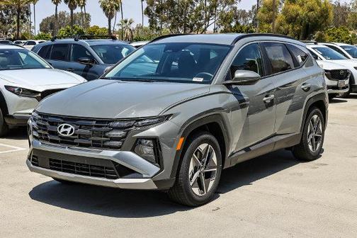 Hampton Gray 2026 Hyundai TUCSON SEL