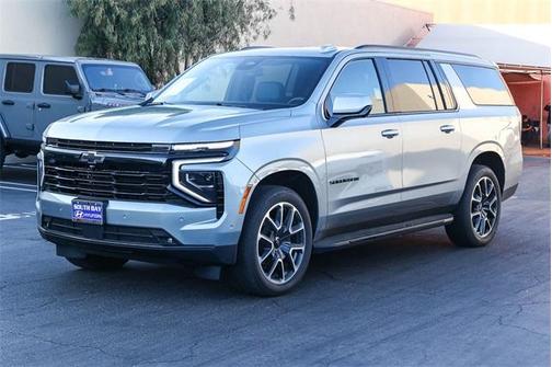 2025 Chevrolet Suburban RST