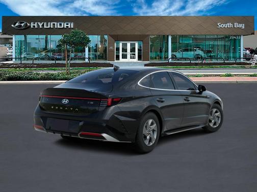 2026 Hyundai SONATA SE