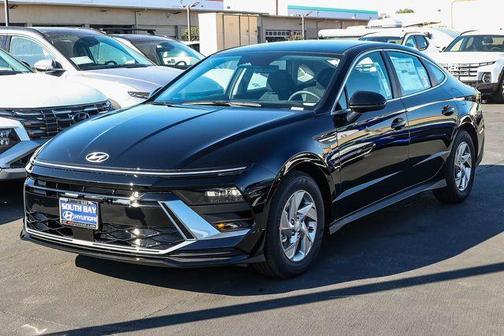 2026 Hyundai SONATA SE