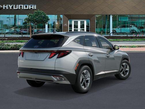 Shimmering Silver 2026 Hyundai TUCSON SEL