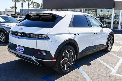 2024 Hyundai IONIQ 5 SEL