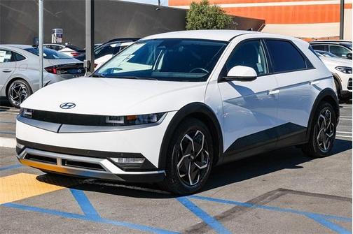 2024 Hyundai IONIQ 5 SEL