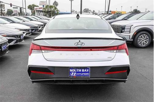 2026 Hyundai ELANTRA HEV SEL Sport