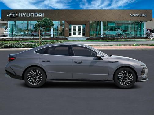 2026 Hyundai SONATA Hybrid Limited