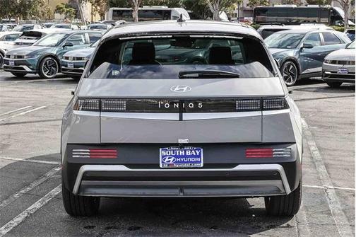 2026 Hyundai IONIQ 5 SEL