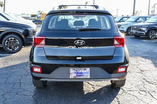 Onyx Black 2026 Hyundai VENUE SEL