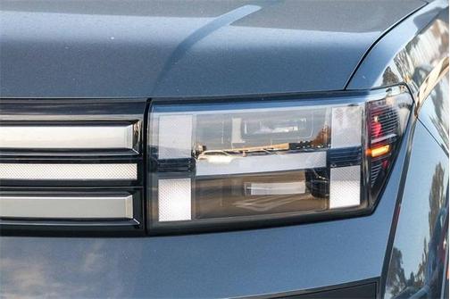 2026 Hyundai SANTA FE HEV SE