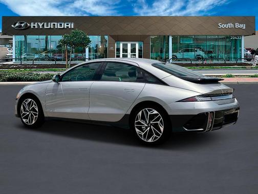 2025 Hyundai IONIQ 6 Limited
