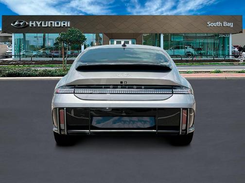 2025 Hyundai IONIQ 6 Limited