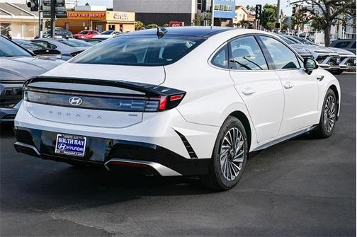 2026 Hyundai SONATA Hybrid SEL