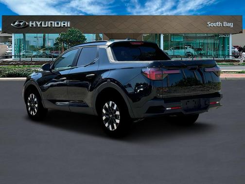 2025 Hyundai SANTA CRUZ SEL Activity