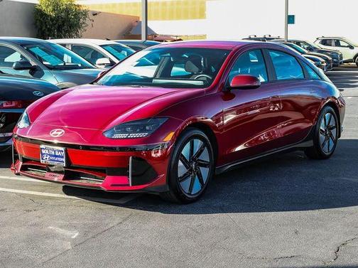 2024 Hyundai IONIQ 6 SE Standard Range