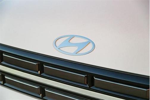 2026 Hyundai SANTA FE HEV Limited