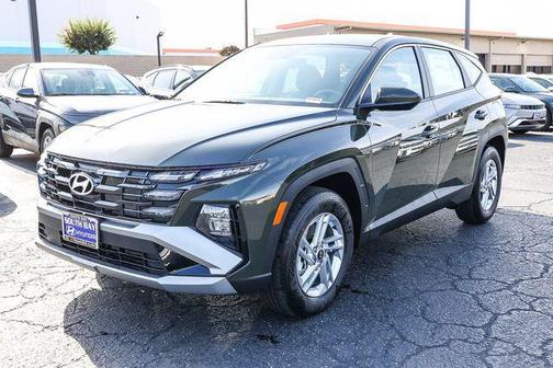 Green 2026 Hyundai TUCSON SE