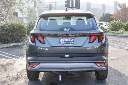 2026 Hyundai TUCSON Hybrid Blue SE